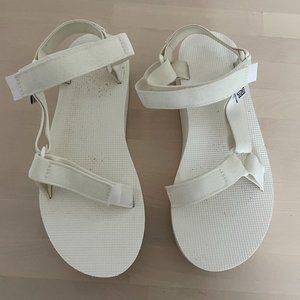 Teva Flatforms in White, Size 9, Gently Used!